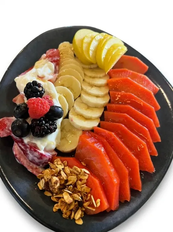 Plato de Fruta de Temporada